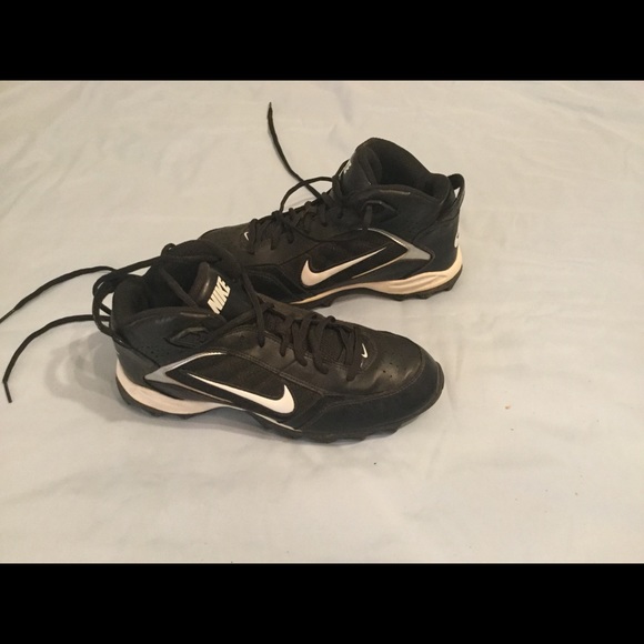 Boys Nike Baseball Cleats - Picture 2 of 4